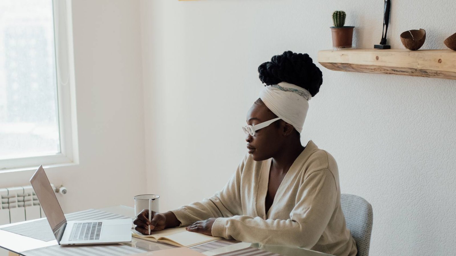Your Guide to Reflective Journaling